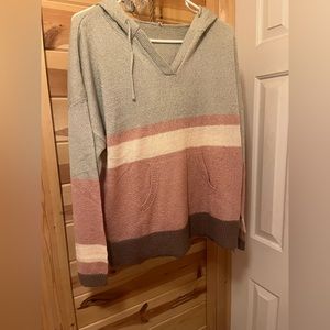 NWT light grey/mauve hooded top color block medium